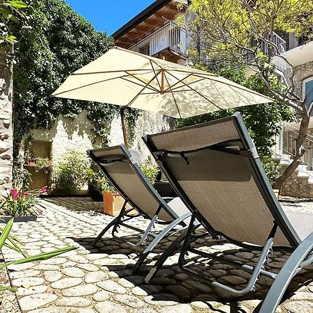 Borgo Dei Sogni Apartman San Felice del Benaco Kültér fotó