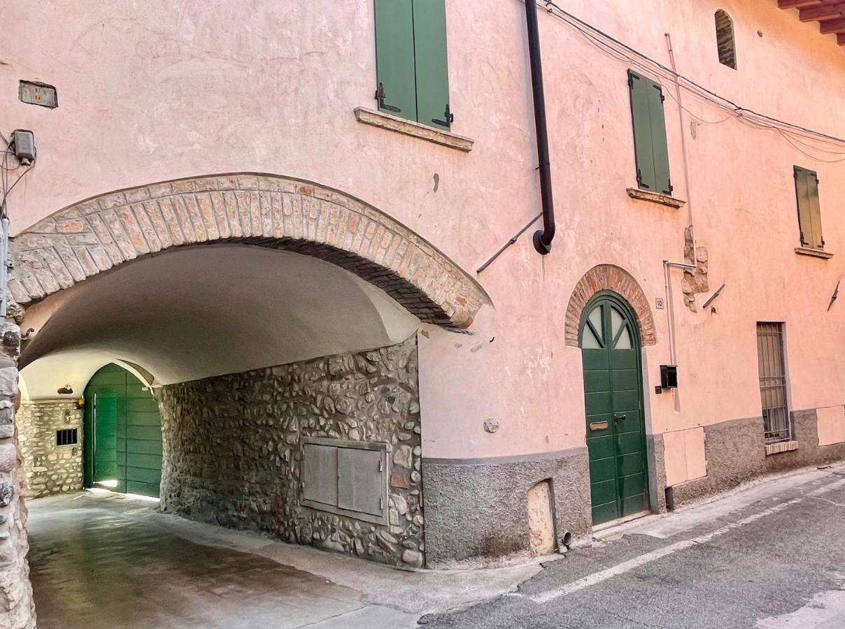 Borgo Dei Sogni Apartman San Felice del Benaco Kültér fotó
