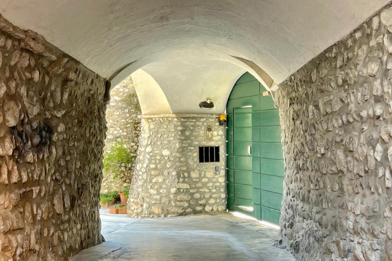 Borgo Dei Sogni Apartman San Felice del Benaco Kültér fotó